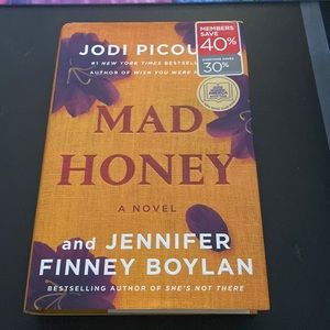 Mad Honey by Jodi Picoult and Jennifer Finney Boylan